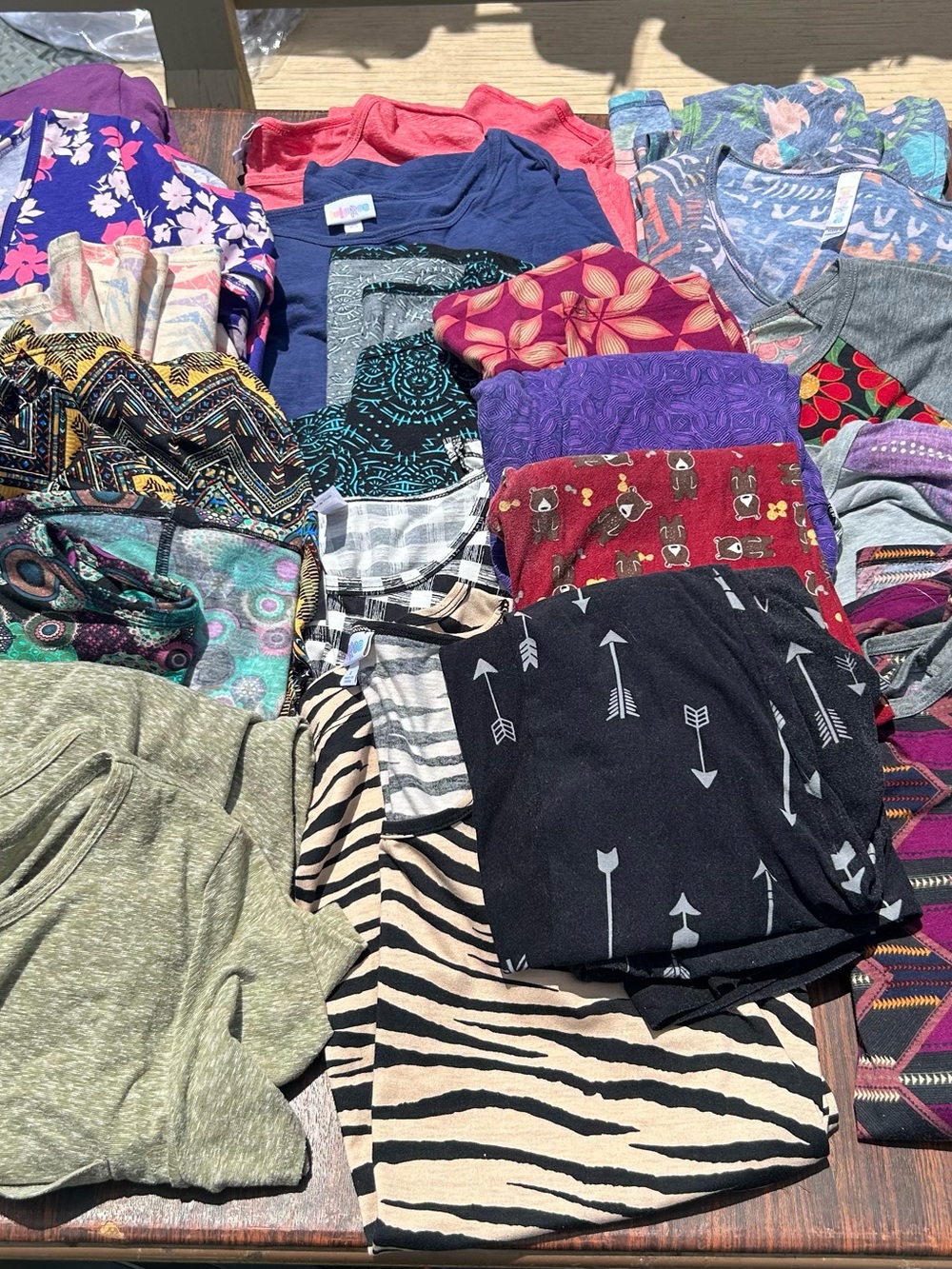 20-Piece Lot of LuLaRoe Clothing-Assorted sizes worn by size large
